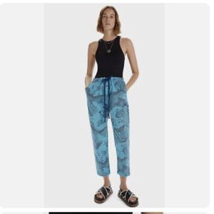 Mother ‘The Catch All Ankle” Camo Cargo Pant